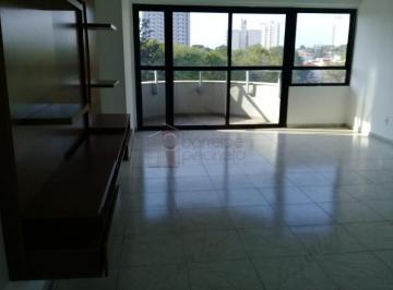 Apartamento · 234m² · 3 Quartos · 2 Vagas · Apartamento para venda em Centro de 234.00m² com 3 Quartos, 1 Suite e 2 Garagens