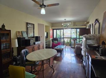 10fa4cdf47a0f84625e38bbe9cd67f846e33d892 · APARTAMENTO AMPLO NO CENTRO – PERTO DE TUDO!