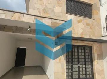 Casa · 273m² · 3 Quartos · Casa para venda em Vila Augusta de 273.00m² com 3 Quartos e 1 Suite