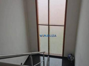 Casa · 220m² · 4 Quartos · 3 Vagas · Casa para venda em Vila Barros de 220.00m² com 4 Quartos, 4 Suites e 3 Garagens