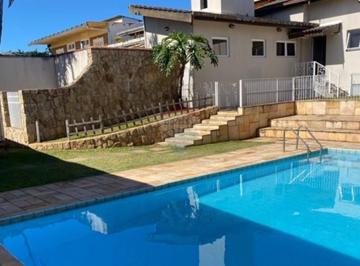Casa · 371m² · 3 Quartos · Casa para alugar em Samambaia Parque Residencial de 371.00m² com 3 Quartos e 3 Suites