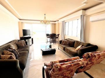 Apartamento · 192m² · 2 Quartos · Apartamento para alugar em Centro de 192.00m² com 2 Quartos e 1 Suite