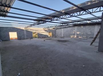 Comercial · 300m² · 1 Vaga · Loja para alugar em Água Espraiada (caucaia Do Alto) de 300.00m² com 1 Garagem
