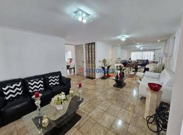 bd212b2f477ba9841ee36ad36809a16dfb7f2886 · Casa com 3 quartos à venda, 341 m² por R$ 1.500.000 - Parque Monte Alegre - Taboão da Serra/SP