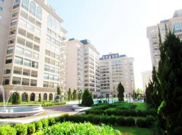 Apartamento · 261m² · 4 Quartos · 4 Vagas · Apartamento para venda em Centro de 261.00m² com 4 Quartos, 4 Suites e 4 Garagens