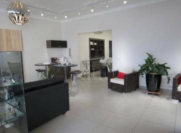 Casa · 248m² · 1 Quarto · 8 Vagas · Casa para venda em Centro de 248.00m² com 1 Quarto e 8 Garagens