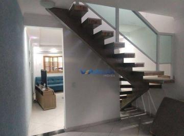Casa · 285m² · 3 Quartos · 2 Vagas · Sobrado para venda em Jardim São Paulo de 285.00m² com 3 Quartos e 2 Garagens