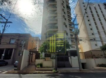 Apartamento · 175m² · 3 Quartos · 2 Vagas · Apartamento para venda em Centro de 175.00m² com 3 Quartos, 1 Suite e 2 Garagens