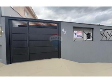 Casa · 80m² · 2 Quartos · 4 Vagas · Casa para alugar em Jardim Cambuí de 80.00m² com 2 Quartos, 1 Suite e 4 Garagens