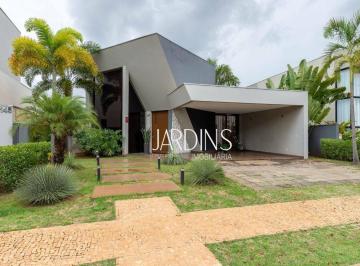 Casa · 313m² · 3 Quartos · 4 Vagas · Casa de Condomínio para venda em Alphaville de 313.00m² com 3 Quartos, 3 Suites e 4 Garagens