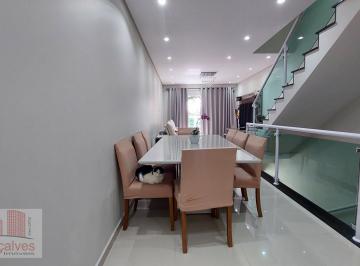 Casa · 167m² · 3 Quartos · 3 Vagas · Sobrado para venda em Centro de 167.00m² com 3 Quartos, 2 Suites e 3 Garagens