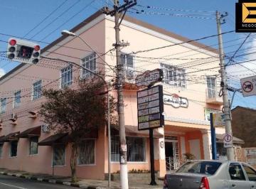 Comercial · 14m² · 1 Vaga · Sala Comercial para alugar em Galeria Dei Fiori de 14.50m² com 1 Garagem