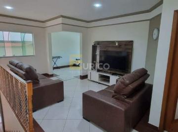 Casa · 257m² · 3 Quartos · 4 Vagas · Casa para venda em Centro de 256.59m² com 3 Quartos, 1 Suite e 4 Garagens
