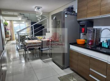 Casa · 106m² · 3 Quartos · 2 Vagas · Sobrado para venda em Centro de 106.00m² com 3 Quartos, 1 Suite e 2 Garagens