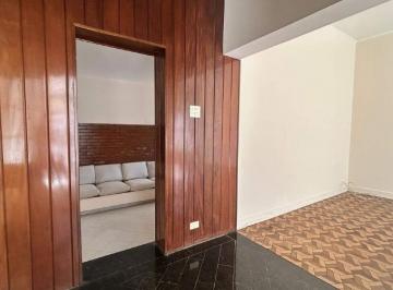 Casa · 208m² · 3 Quartos · Casa para venda em Centro de 208.50m² com 3 Quartos e 2 Suites