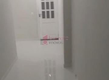 Casa · 237m² · 2 Quartos · Sobrado para venda em Centro de 237.00m² com 2 Quartos e 1 Suite