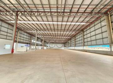 Comercial · 3240m² · 2 Vagas · Sala Comercial para alugar em Campestre de 3240.00m² com 2 Garagens
