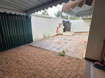 Casa · 238m² · 3 Quartos · 3 Vagas · Casa para venda em Centro de 238.00m² com 3 Quartos, 2 Suites e 3 Garagens