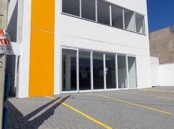 Comercial · 460m² · 5 Vagas · Galpão / Depósito / Armazém para alugar em Jardim Residencial Dona Maria José de 460.00m² com 5 Gara