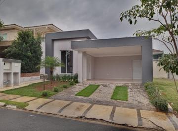 Casa · 147m² · 3 Quartos · 4 Vagas · Casa para venda em Jardim M Da Gloria de 146.55m² com 3 Quartos, 1 Suite e 4 Garagens