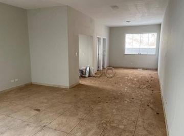 Comercial · 136m² · Sala Comercial para alugar em Centro de 136.00m²
