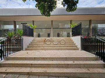 Comercial · 35m² · 1 Vaga · Sala Comercial para alugar em Centro de 35.00m² com 1 Garagem