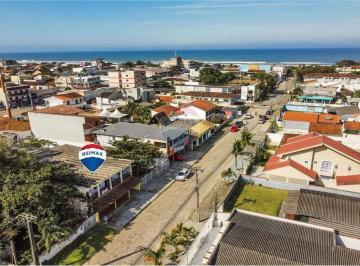 Comercial · 480m² · 7 Vagas · Prédio Comercial para venda em Pontal Do Paraná de 480.00m² com 7 Garagens