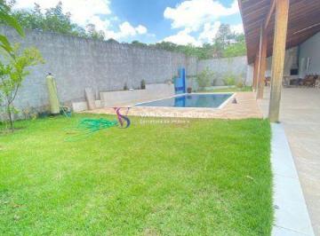Terreno · 500m² · 3 Quartos · 4 Vagas · Chácara para venda em Nova Cristalina de 500.00m² com 3 Quartos, 1 Suite e 4 Garagens