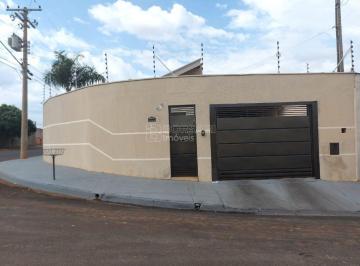 Casa · 137m² · 2 Quartos · 3 Vagas · Casa para venda em Parque Gramado Ii de 137.00m² com 2 Quartos, 1 Suite e 3 Garagens