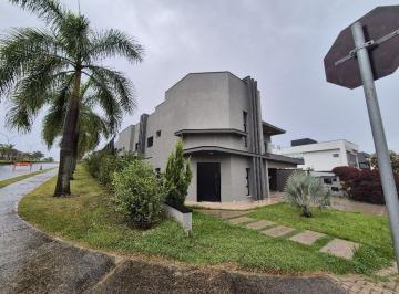 Casa · 304m² · 4 Quartos · 4 Vagas · Casa para venda em Alphaville Nova Esplanada de 304.10m² com 4 Quartos, 4 Suites e 4 Garagens