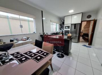 Casa · 131m² · 3 Quartos · 2 Vagas · Sobrado para venda em Parque Renato Maia de 131.00m² com 3 Quartos, 1 Suite e 2 Garagens