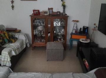 Casa · 208m² · 2 Quartos · 2 Vagas · Casa para venda em Vila Marieta de 208.00m² com 2 Quartos e 2 Garagens