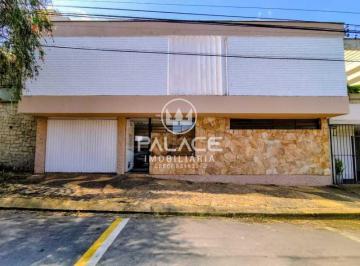 Casa · 162m² · 2 Quartos · 1 Vaga · Casa para alugar em Centro de 162.00m² com 2 Quartos, 1 Suite e 1 Garagem