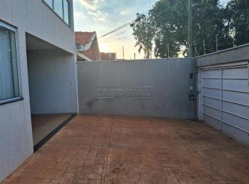 Casa · 353m² · 3 Quartos · 2 Vagas · Casa para venda em Jardim Das Estações (vila Xavier) de 353.00m² com 3 Quartos, 1 Suite e 2 Garagens