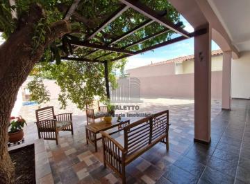 Casa · 250m² · 3 Quartos · 8 Vagas · Casa para venda em Parque Via Norte de 250.00m² com 3 Quartos, 1 Suite e 8 Garagens