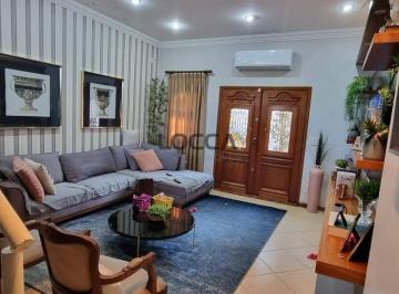 Casa · 250m² · 3 Quartos · 4 Vagas · Casa para venda em Planalto Verde de 250.00m² com 3 Quartos, 1 Suite e 4 Garagens