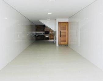 Casa · 220m² · 3 Quartos · 5 Vagas · Sobrado para venda em Vila Esperança de 220.00m² com 3 Quartos, 3 Suites e 5 Garagens