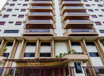 Apartamento · 151m² · 2 Quartos · 2 Vagas · Apartamento para venda em Centro de 151.00m² com 2 Quartos, 1 Suite e 2 Garagens