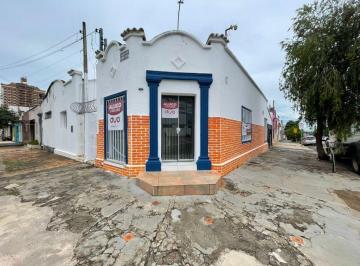 Comercial · 58m² · Loja para alugar em Vila Rezende de 58.00m²