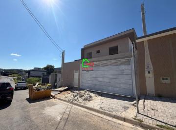 Casa · 239m² · 3 Quartos · 4 Vagas · Casa para venda em Pinheirinho de 238.62m² com 3 Quartos, 3 Suites e 4 Garagens