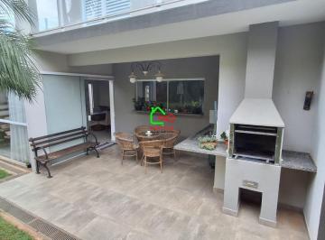 Casa · 180m² · 3 Quartos · 4 Vagas · Casa de Condomínio para venda em Parque Das Laranjeiras de 180.00m² com 3 Quartos, 1 Suite e 4 Garag