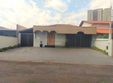 Comercial · 340m² · 3 Quartos · 11 Vagas · Prédio Comercial para alugar em Vila João Godói de 340.00m² com 3 Quartos, 1 Suite e 11 Garagens