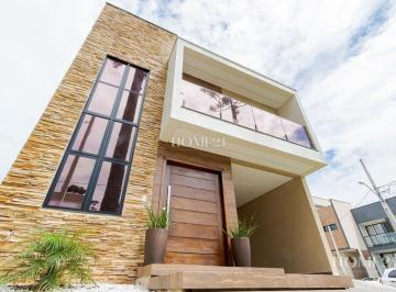 Casa · 180m² · 3 Quartos · 2 Vagas · Sobrado para venda em Pinheirinho de 180.00m² com 3 Quartos, 1 Suite e 2 Garagens
