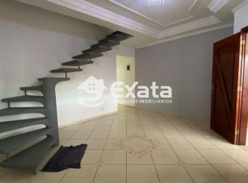 Casa · 205m² · 3 Quartos · 3 Vagas · Sobrado para locacao ou venda no Parque Tres Meninos