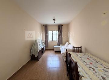 ca01df6a649eceb663370a2268cf17268d22eac8 · Apartamento à venda, 1 Quarto, Sala para 2 Ambientes e Sacada - Mercuri Imóveis - Imobiliária no Gua