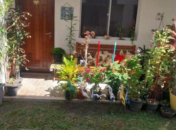 Apartamento de 2 quartos, Camaçari · Lindo Vilaje 2/4 duas suítes banheiro social varanda todo arumado na av, Tiradentes em vila abrante