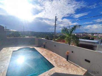 Casa · 220m² · 3 Quartos · 2 Vagas · Casa para venda em Lívia I de 220.00m² com 3 Quartos, 2 Suites e 2 Garagens