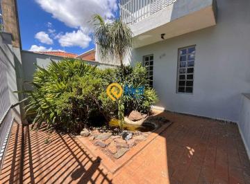 Casa · 250m² · 4 Quartos · 2 Vagas · Sobrado para alugar em Jardim São Genaro de 250.00m² com 4 Quartos, 1 Suite e 2 Garagens