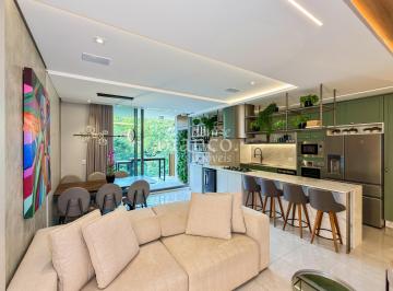 Apartamento · 120m² · 3 Quartos · 2 Vagas · Apto moderno no Seminário, mobiliado, 3 suítes.