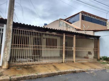 Casa · 100m² · 2 Quartos · 2 Vagas · OPORTUNIDADE EM SAMAMBAIA NORTE – QR 406